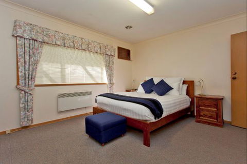 Relax On Regina - Accommodation Fremantle 4
