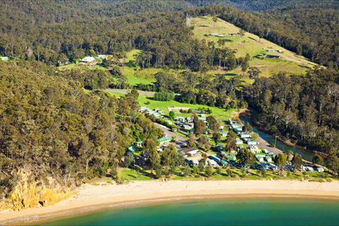 Eden Beachfront Holiday Park - Accommodation Fremantle 0