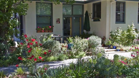 Practically Lakeside B And B - Accommodation Fremantle 0