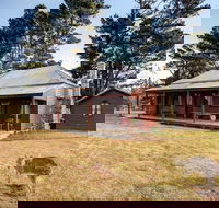 The Pines Cottage - Accommodation Fremantle