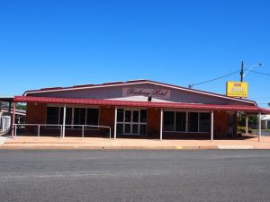 Railway Hotel Condobolin - Accommodation Fremantle 0