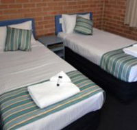 The Oaks Hotel Motel  - Accommodation Fremantle
