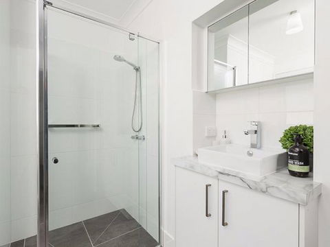 Relax On Regina - Accommodation Fremantle 16