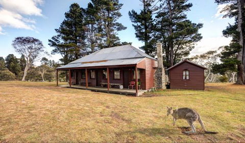 The Pines Cottage - Accommodation Fremantle 1