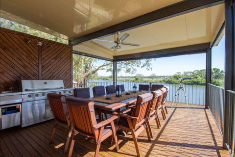 River Shack Rentals - Living The Dream - Accommodation Fremantle 48