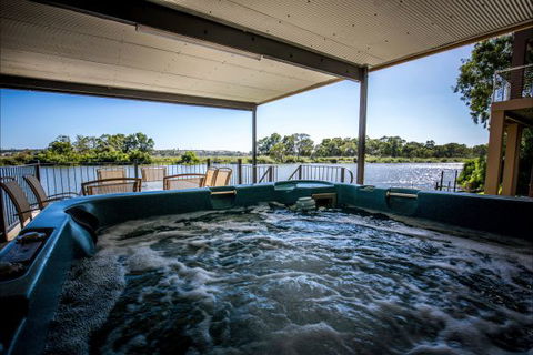 River Shack Rentals - Living The Dream - Accommodation Fremantle 49