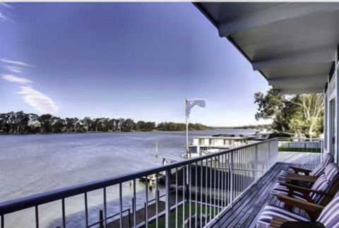 River Shack Rentals - Living The Dream - Accommodation Fremantle 97