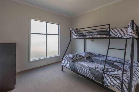 River Shack Rentals - Living The Dream - Accommodation Fremantle 94