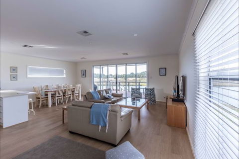 River Shack Rentals - Living The Dream - Accommodation Fremantle 113