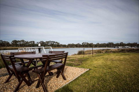 River Shack Rentals - Living The Dream - Accommodation Fremantle 116