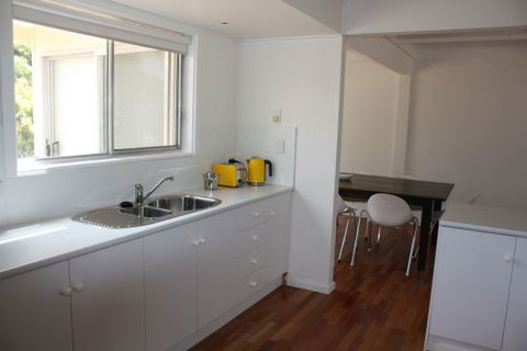 LJ Hooker Goolwa Holiday Rentals - 42 Underwood Avenue, Goolwa Beach - Accommodation Fremantle 13