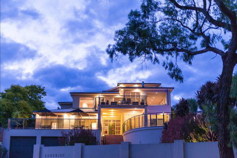 Eugenie's Luxury Accommodation - Accommodation Fremantle 0