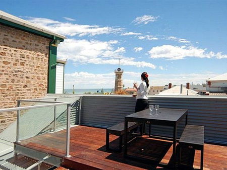 Timeball Apartments - Accommodation Fremantle 4