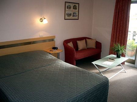 Best Western Balmoral On York - Accommodation Fremantle 2