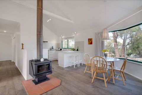 Littlerocks At Carlton - Accommodation Fremantle 2