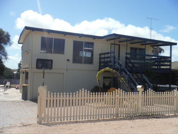Yelta SA Accommodation Fremantle