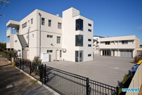 Unwind At 8 The Block Apartments Victor Harbor - Accommodation Fremantle 0
