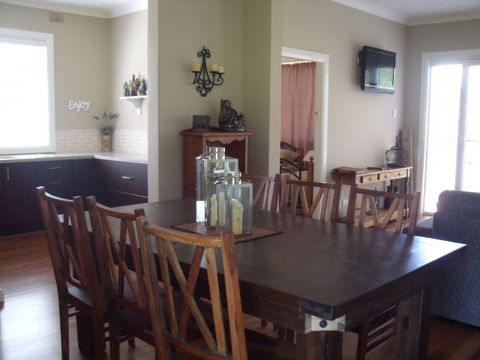 White Cedars Cottage - Accommodation Fremantle 1