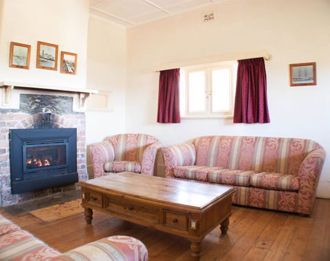Engineers Lodge - Accommodation Fremantle 1