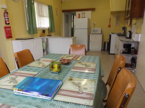 Kirazz House - Accommodation Fremantle 6
