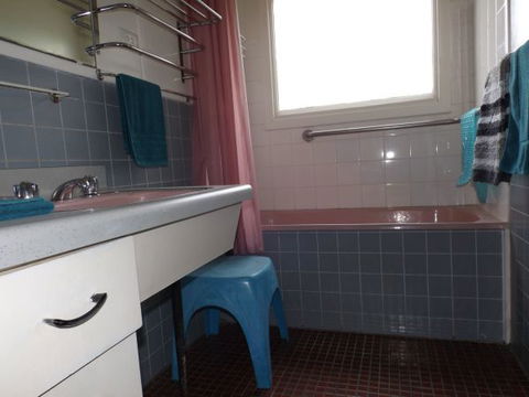Kirazz House - Accommodation Fremantle 7