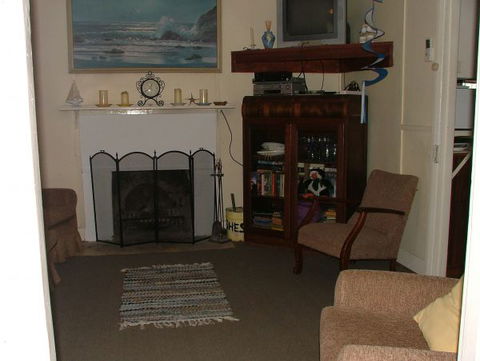 Kirazz Cottage - Accommodation Fremantle 2