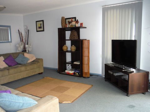 Wallaroo Waves - Accommodation Fremantle 1