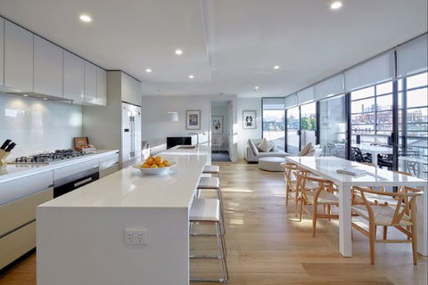 381 Cremorne - Accommodation Fremantle 3