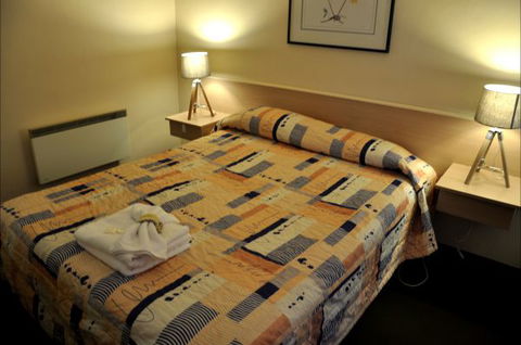 Alpine Inn - Accommodation Fremantle 1
