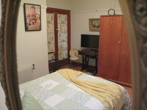 B&B Wodonga - Art Deco Accommodation - Accommodation Fremantle 4