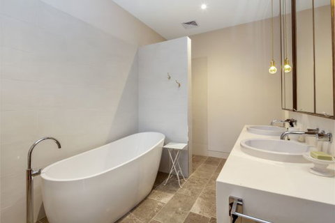 Ballaratprimavera - Accommodation Fremantle 7