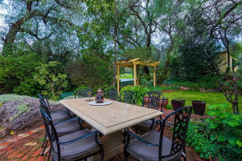 Bendigo Cottages Bed And Breakfast - Accommodation Fremantle 3