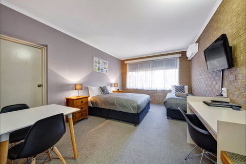 Central Deborah Motel - Accommodation Fremantle 2