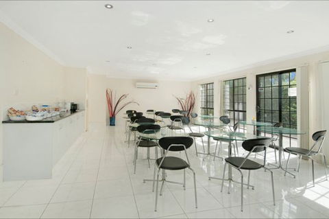EconoLodge Waterford - Accommodation Fremantle 5
