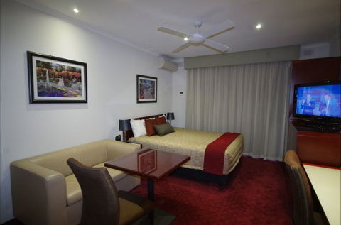 Ensenada Motor Inn And Suites - Accommodation Fremantle 2