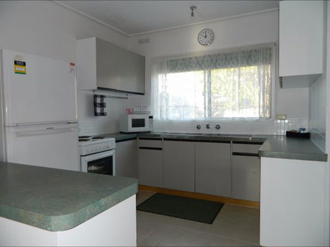 Melaleuca Grove Holiday Units & Motor Inn - Accommodation Fremantle 6