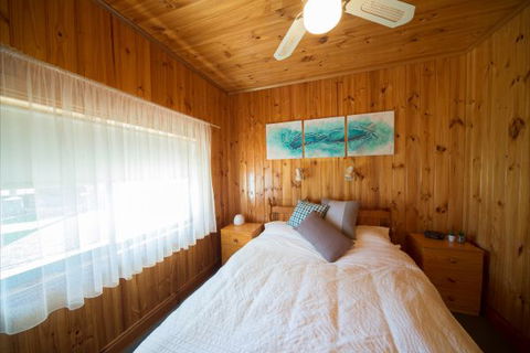 Mundic Waterfront Cottages - Accommodation Fremantle 7
