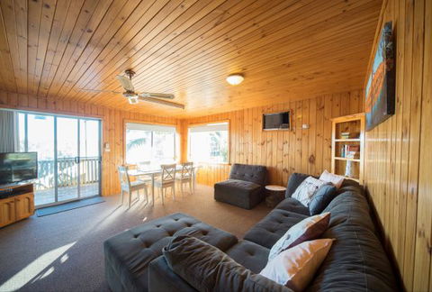 Mundic Waterfront Cottages - Accommodation Fremantle 8