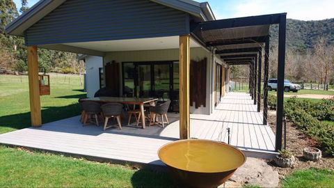 Riverdowns - Accommodation Fremantle 7