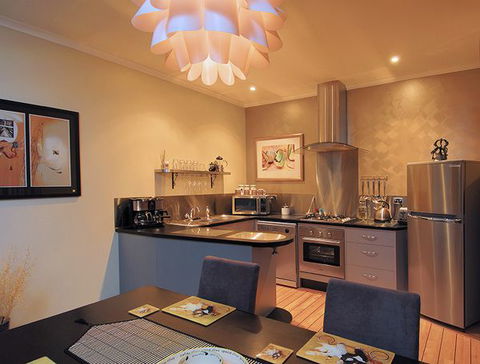 Riverview Rise Retreats - Accommodation Fremantle 2
