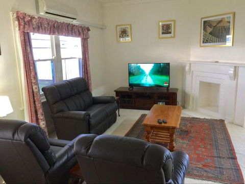Smith Street Cottage - Accommodation Fremantle 7