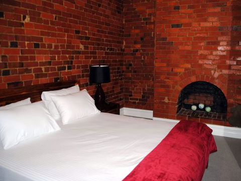 Sublime Spa Apartments On Murphy - Accommodation Fremantle 3