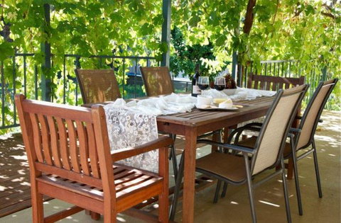 Sweetman Cottage - Accommodation Fremantle 3