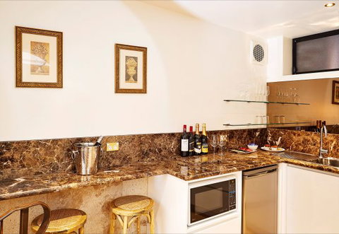 The Suites, Villa Belgravia - Accommodation Fremantle 3