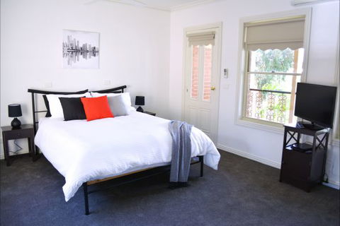 Turner Terrace - Accommodation Fremantle 2