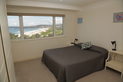 A Beach House Near Manly Two - Accommodation Fremantle 4