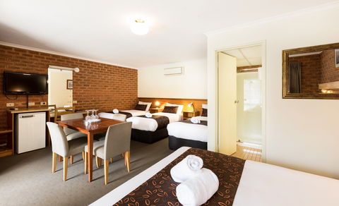 Advance Motel - Accommodation Fremantle 2