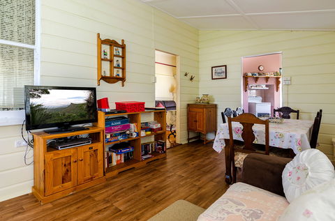 Albion Cottage - Accommodation Fremantle 9