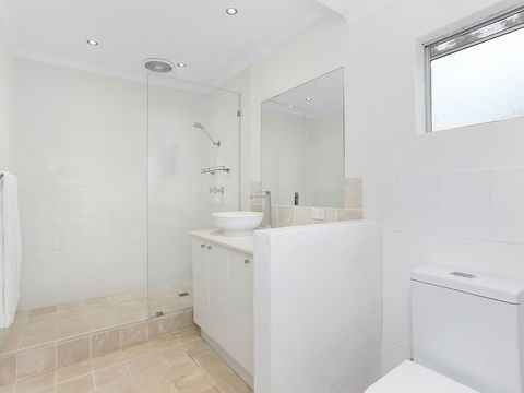 Amalfi Beach House - Accommodation Fremantle 4