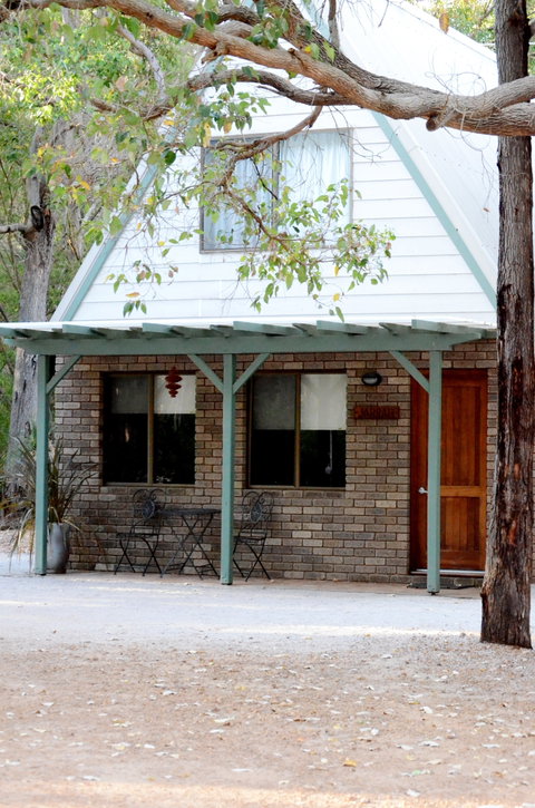 Caves Road Chalets - Accommodation Fremantle 0